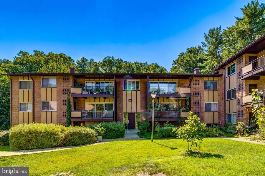 10165 FAIR WOODS #109, Fairfax, VA 22030