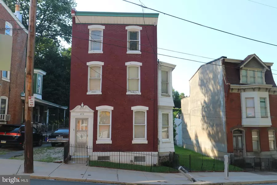 273 GREEN LN, Philadelphia, PA 19128