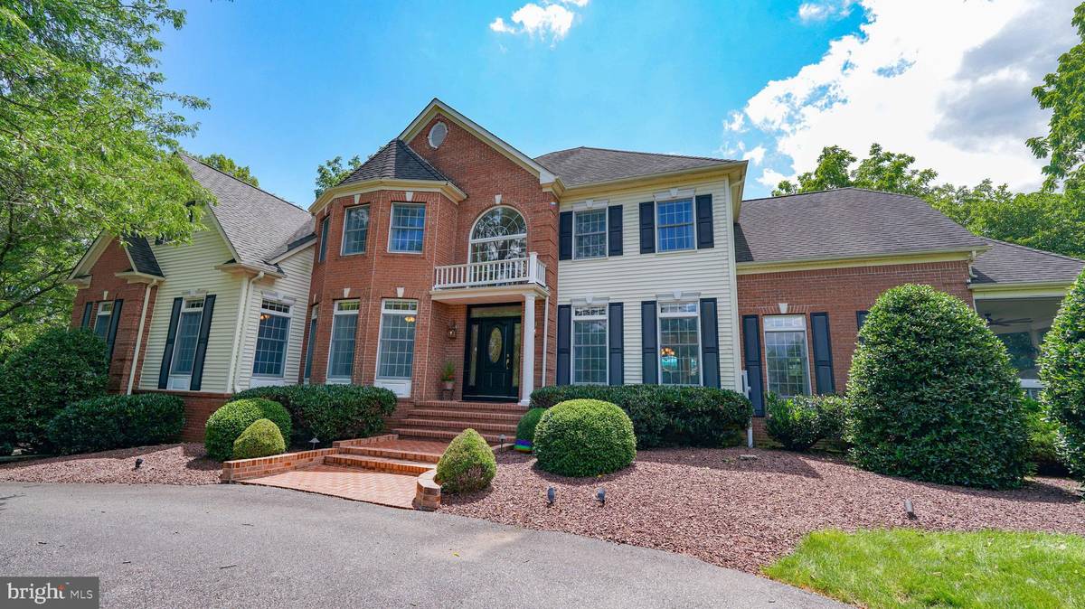 Ringoes, NJ 08551,8 KNOLLWOOD RD