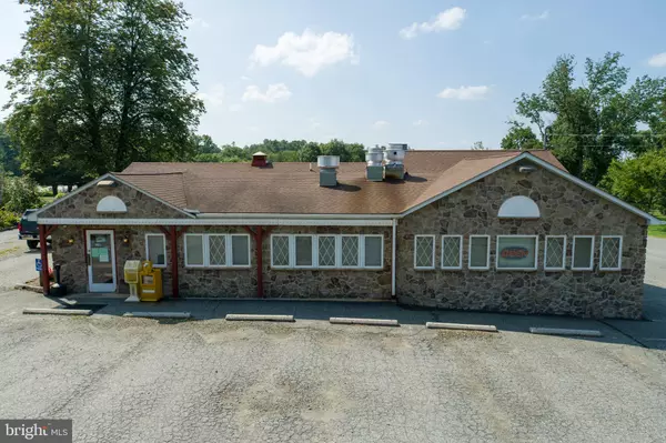 3771 LAYFIELD RD, Pennsburg, PA 18073