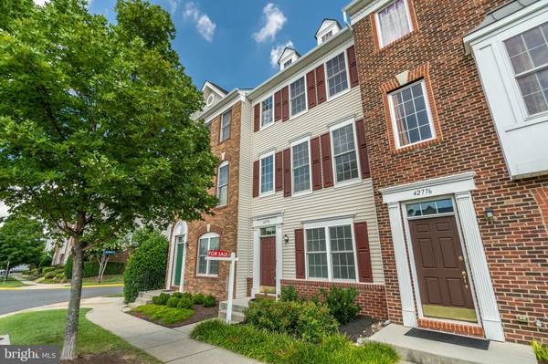 42774 NATIONS ST, Chantilly, VA 20152