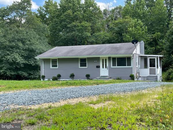 12204 OLD FORT RD, Fort Washington, MD 20744