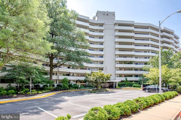 5300 COLUMBIA PIKE #1005, Arlington, VA 22204