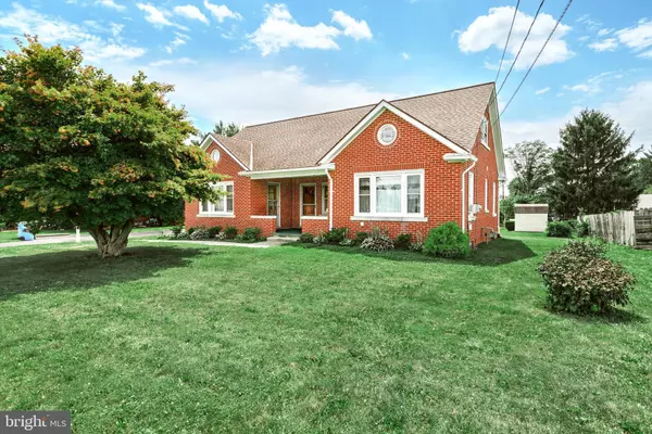 2334 GRANTLEY RD, York, PA 17403