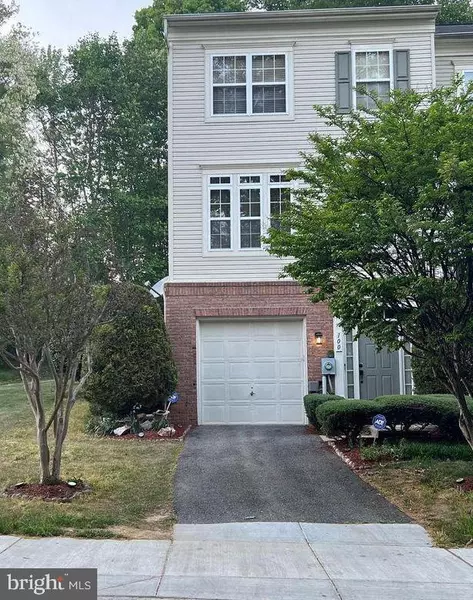 100 RIVERWATCH DR, Indian Head, MD 20640