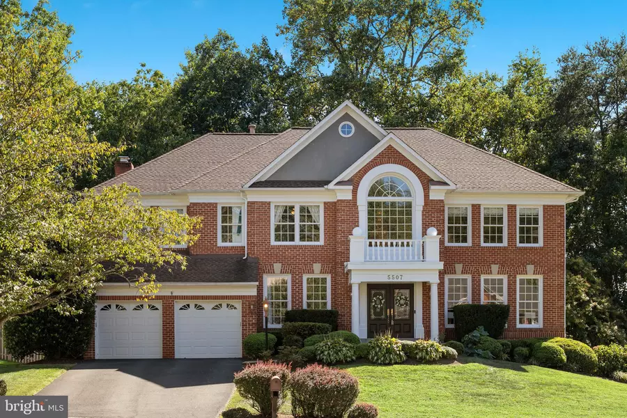 5507 HAMLET HILL CT, Fairfax, VA 22030