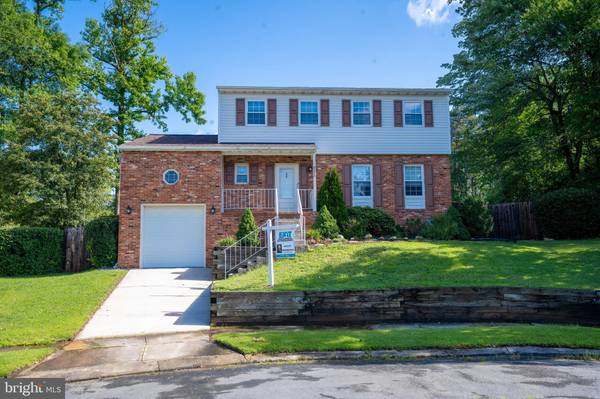 8372 WILLIAMSTOWNE DR, Millersville, MD 21108