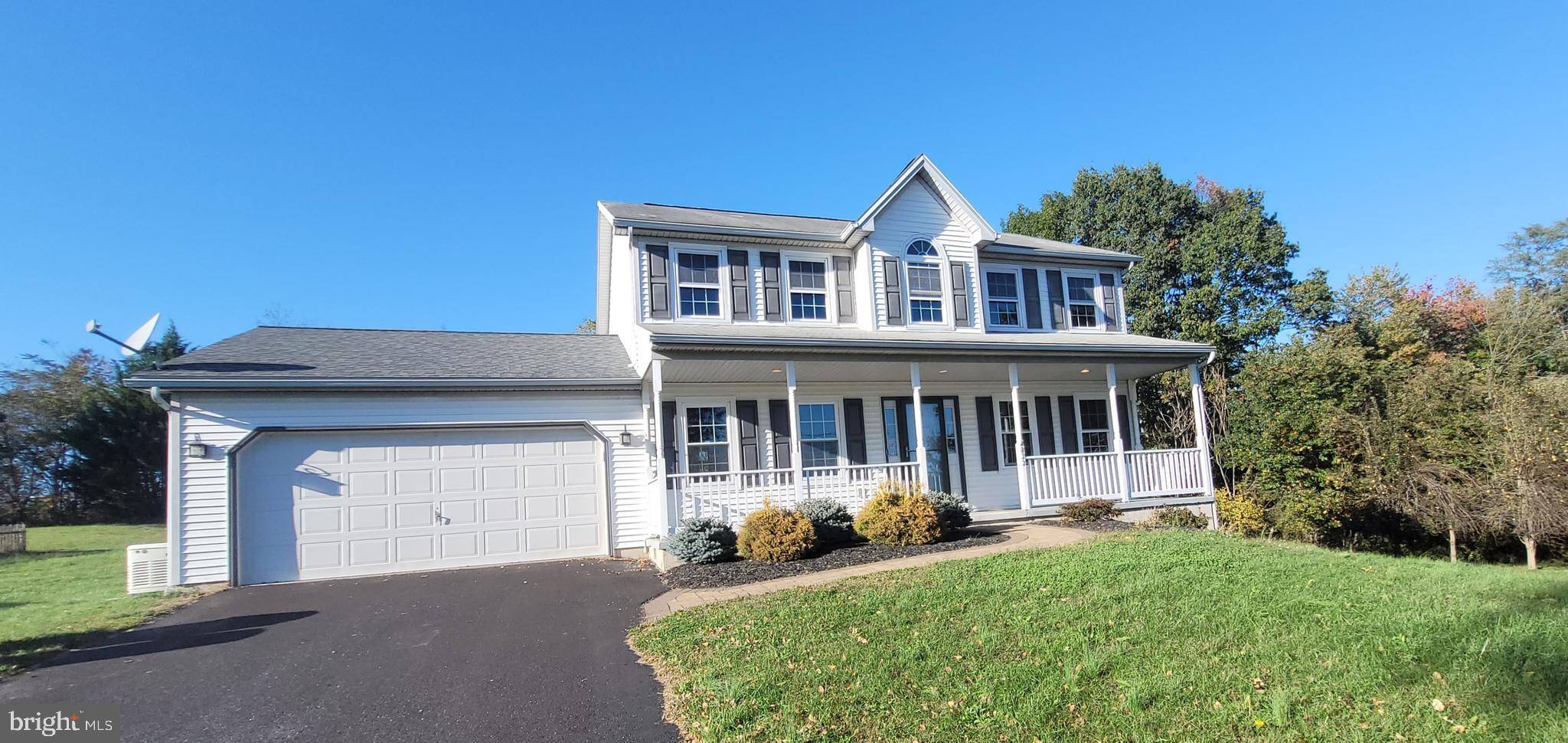 833 DRY RUN RD, Grantville, PA 17028