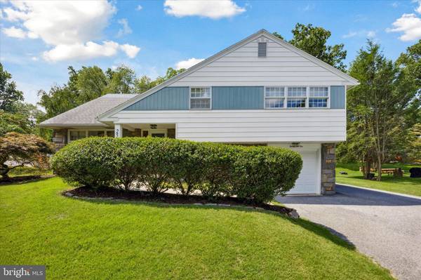 2510 HIGHLAND AVE, Broomall, PA 19008