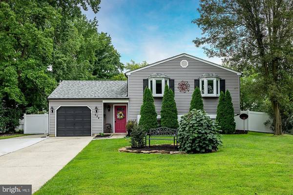 524 MYRTLE AVE, Gibbstown, NJ 08027