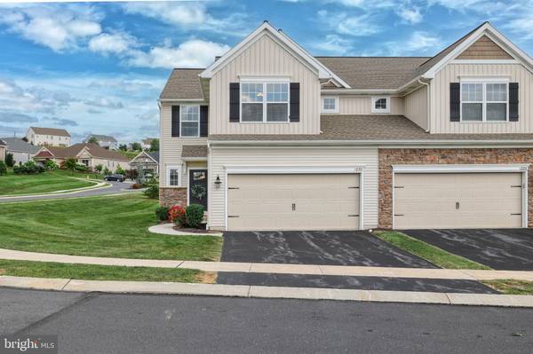 1698 HARALSON DR, Mechanicsburg, PA 17055