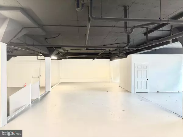 Lancaster, PA 17603,110 W KING ST