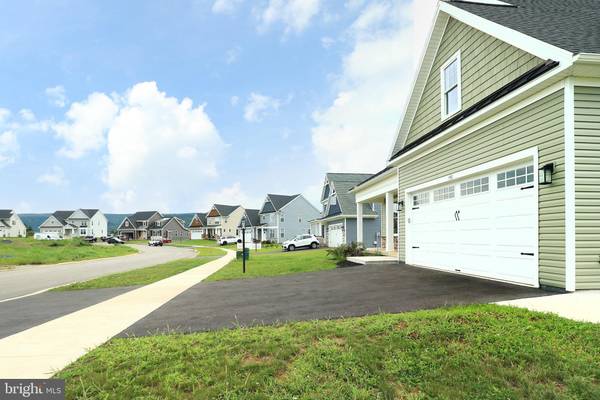 State College, PA 16801,142 APPLE VIEW DR