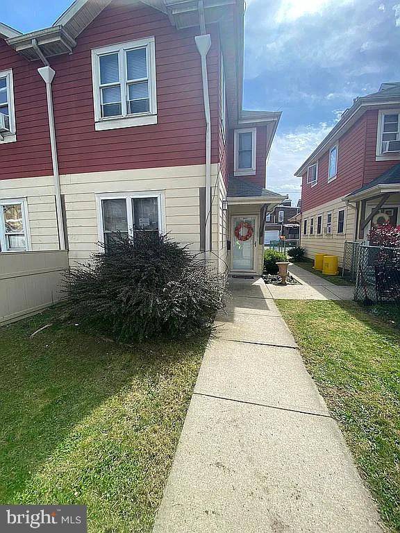 21 MONTGOMERY PL, Trenton, NJ 08618