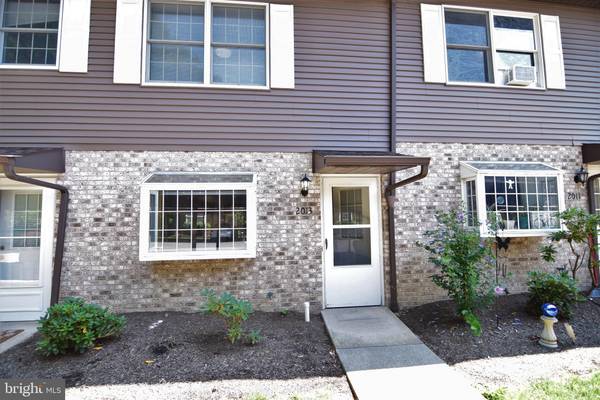 2013 MARY ELLEN LN, State College, PA 16803