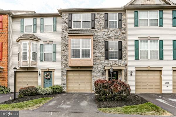 133 KATHRYN DR #133, Red Lion, PA 17356