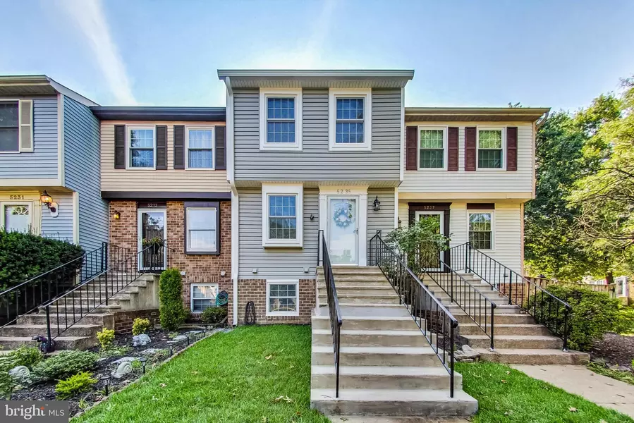 5235 SAINT GENEVIEVE PL, Alexandria, VA 22315