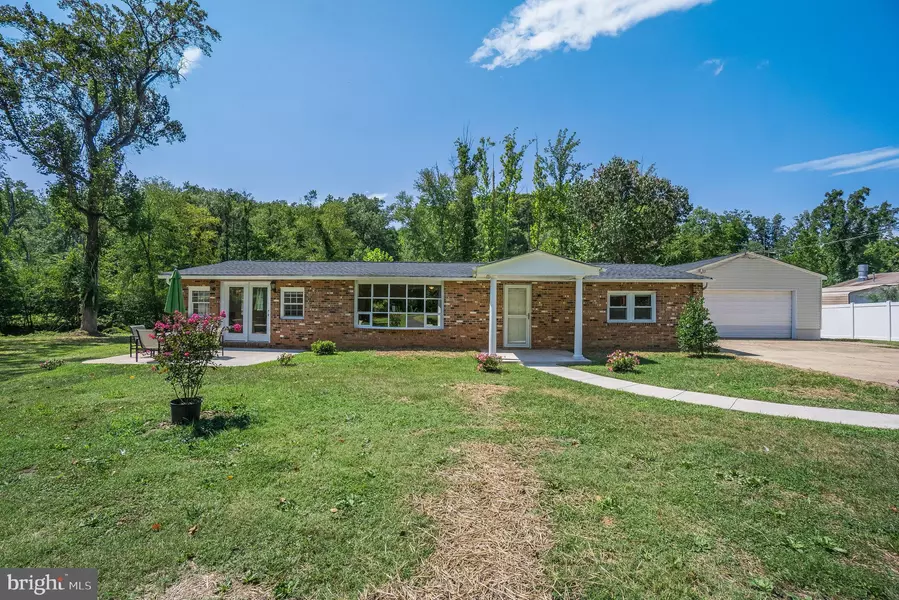 27 TRUSLOW RD, Fredericksburg, VA 22405