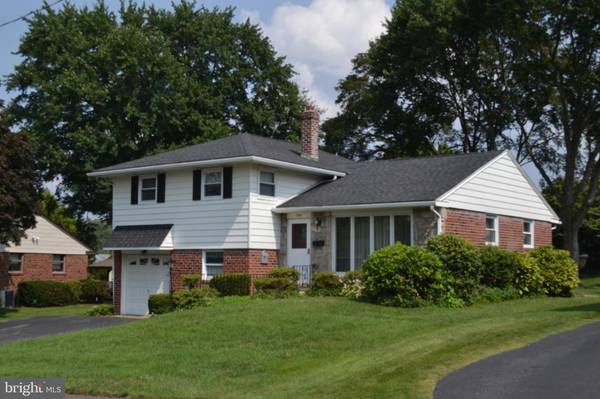 Broomall, PA 19008,309 COLUMBIA PL