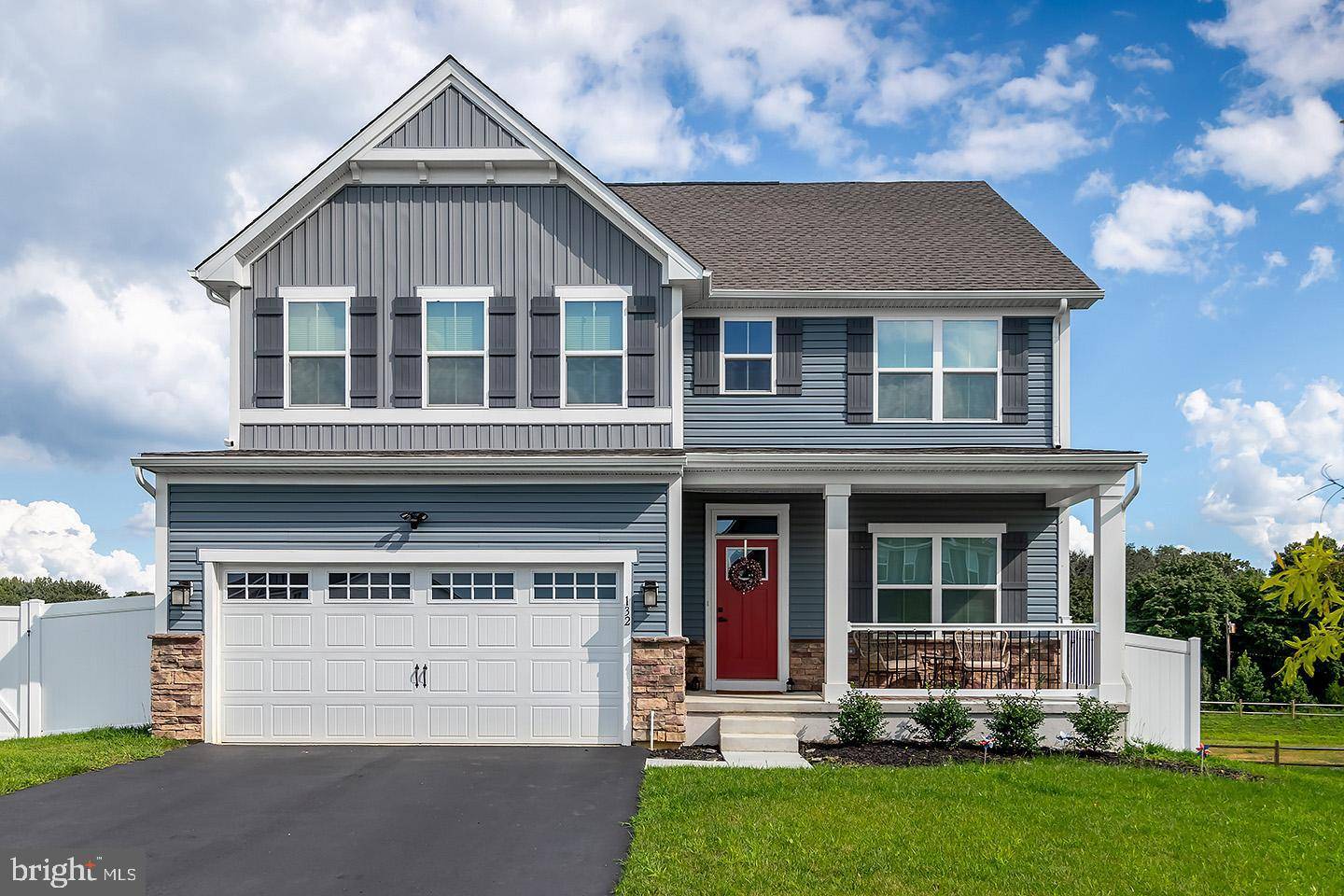 132 WESTON DR, Swedesboro, NJ 08085
