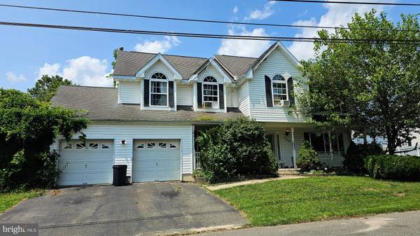 1536 MERMAID AVE, Beachwood, NJ 08722