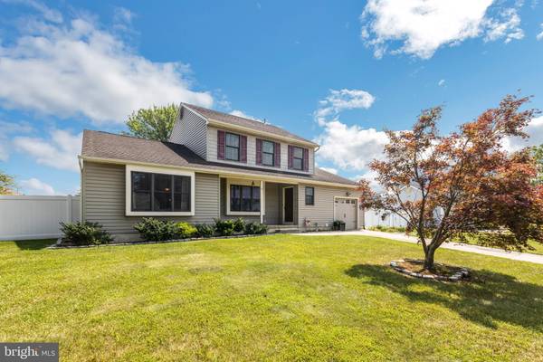 17 SCENIC VIEW DR, Sicklerville, NJ 08081