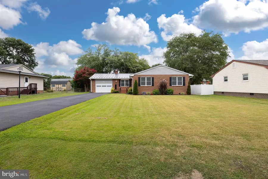 3908 GLAZEBROOK DR, Fredericksburg, VA 22407