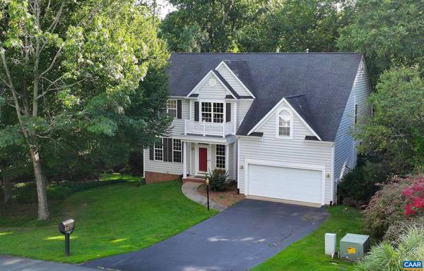 910 CHARTER OAKS DR, Charlottesville, VA 22901