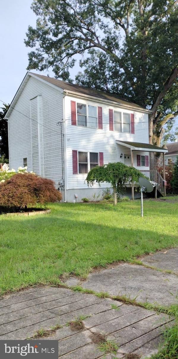 2 PIKE AVE, Millville, NJ 08332