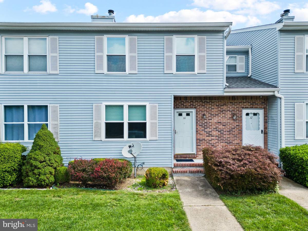 Monroe Township, NJ 08831,30 PEACHTREE LN