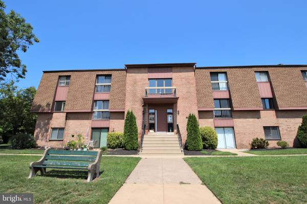 48204 DELAIRE LANDING RD #204, Philadelphia, PA 19114