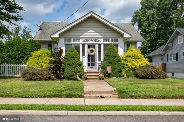 108 LOCUST AVE, Hamilton, NJ 08610