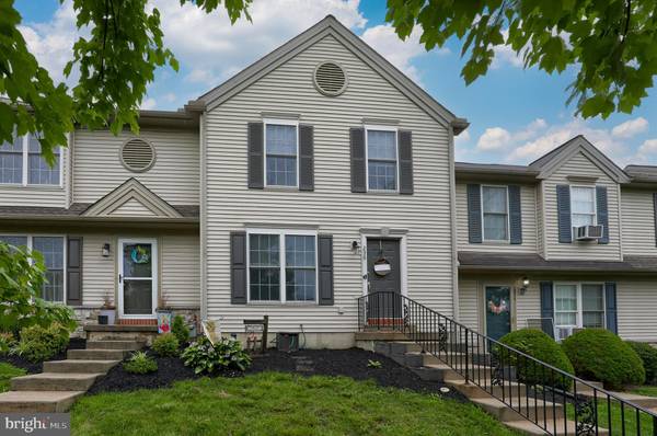 236 HARVARD AVE, Lancaster, PA 17603