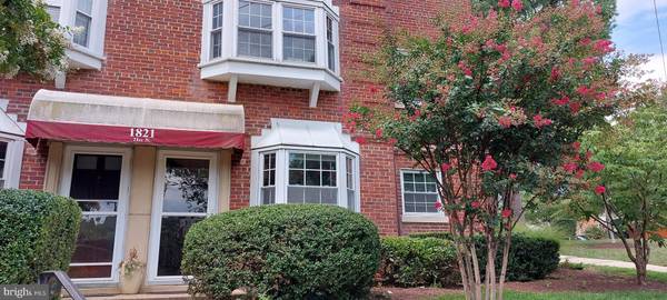 Arlington, VA 22209,1821 21ST ST N #1