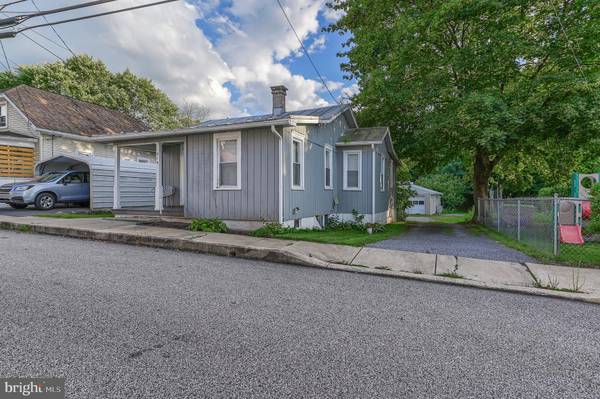 Lewisberry, PA 17339,314 W FRONT ST