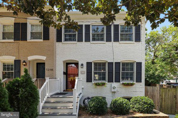 1220 PORTNER RD, Alexandria, VA 22314