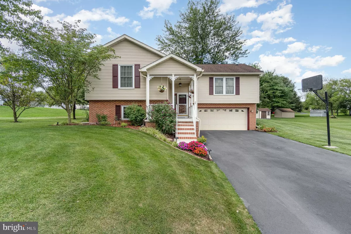 Carlisle, PA 17015,130 FIELDSTONE DR