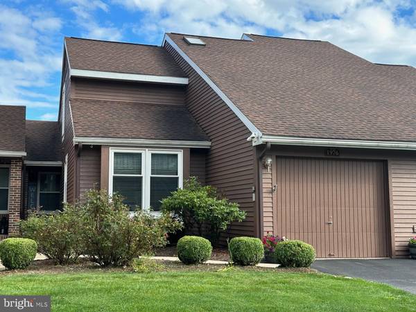 1976 HARVEST CIR, State College, PA 16803