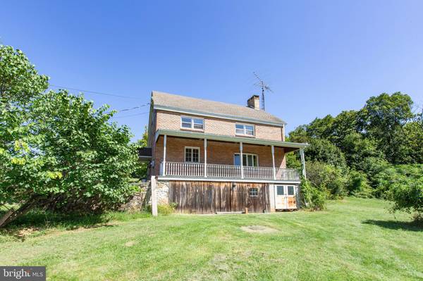 114 WISSINGER RD, Boyertown, PA 19512