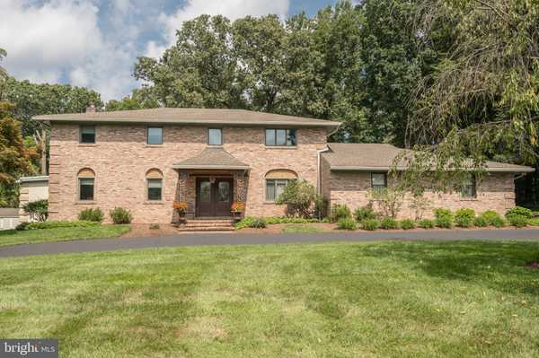 1886 BRACKENVILLE RD, Hockessin, DE 19707