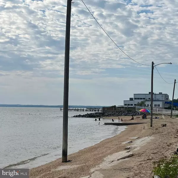 Colonial Beach, VA 22443,20 VIRGINIA AVE