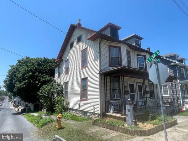 51 S MANHEIM ST, Annville, PA 17003