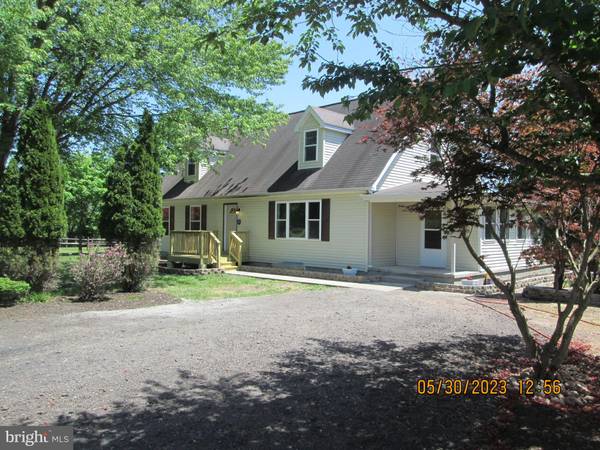 1385 BUCK MOUNTAIN RD, Weatherly, PA 18255