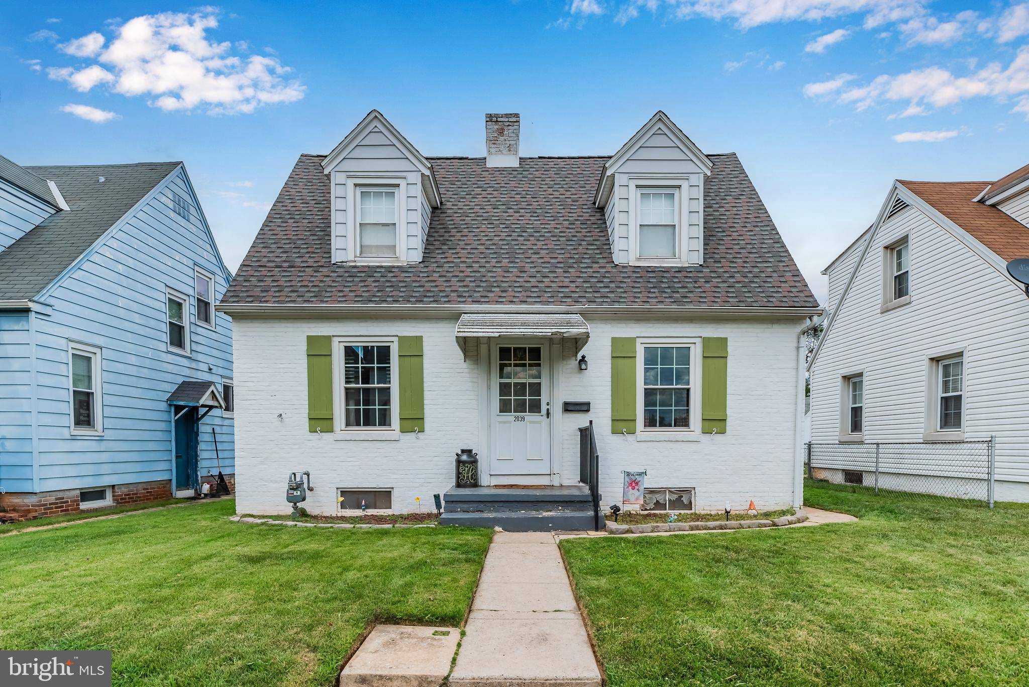 2039 W PHILADELPHIA ST, York, PA 17404