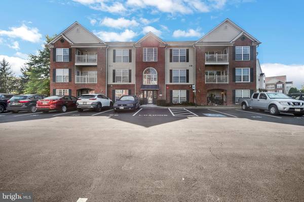 593 CAWLEY DR #3B, Frederick, MD 21703