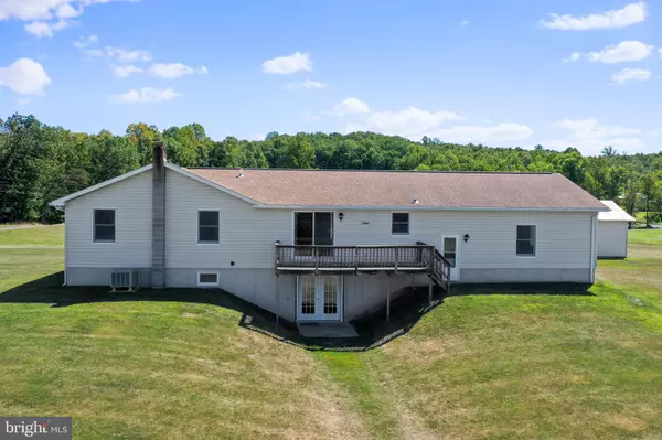 High View, WV 26808,947 WILSON LN