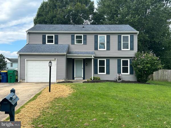 12 STERLING CIR, Dover, DE 19901