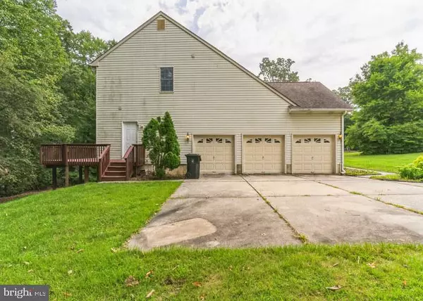 Mullica Hill, NJ 08062,5 LANGE CT