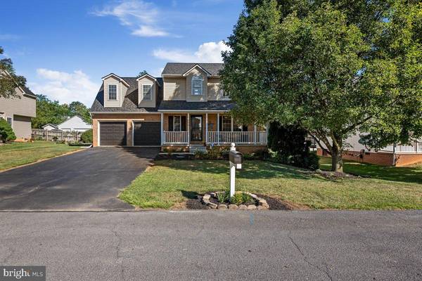 106 GEMSTONE DR, Martinsburg, WV 25401