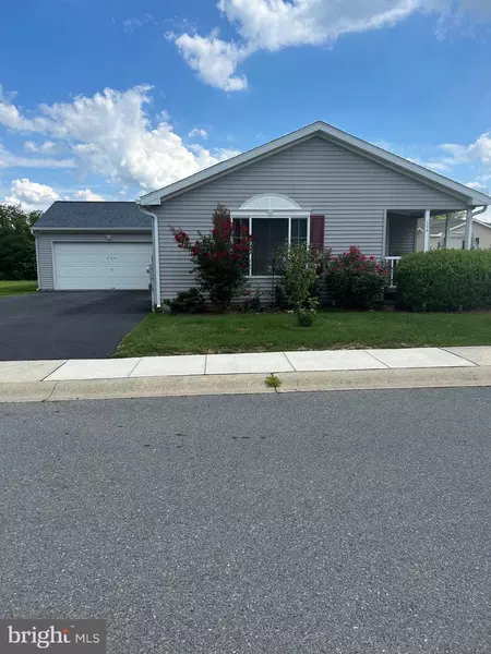 124 RANDOM RD, Douglassville, PA 19518